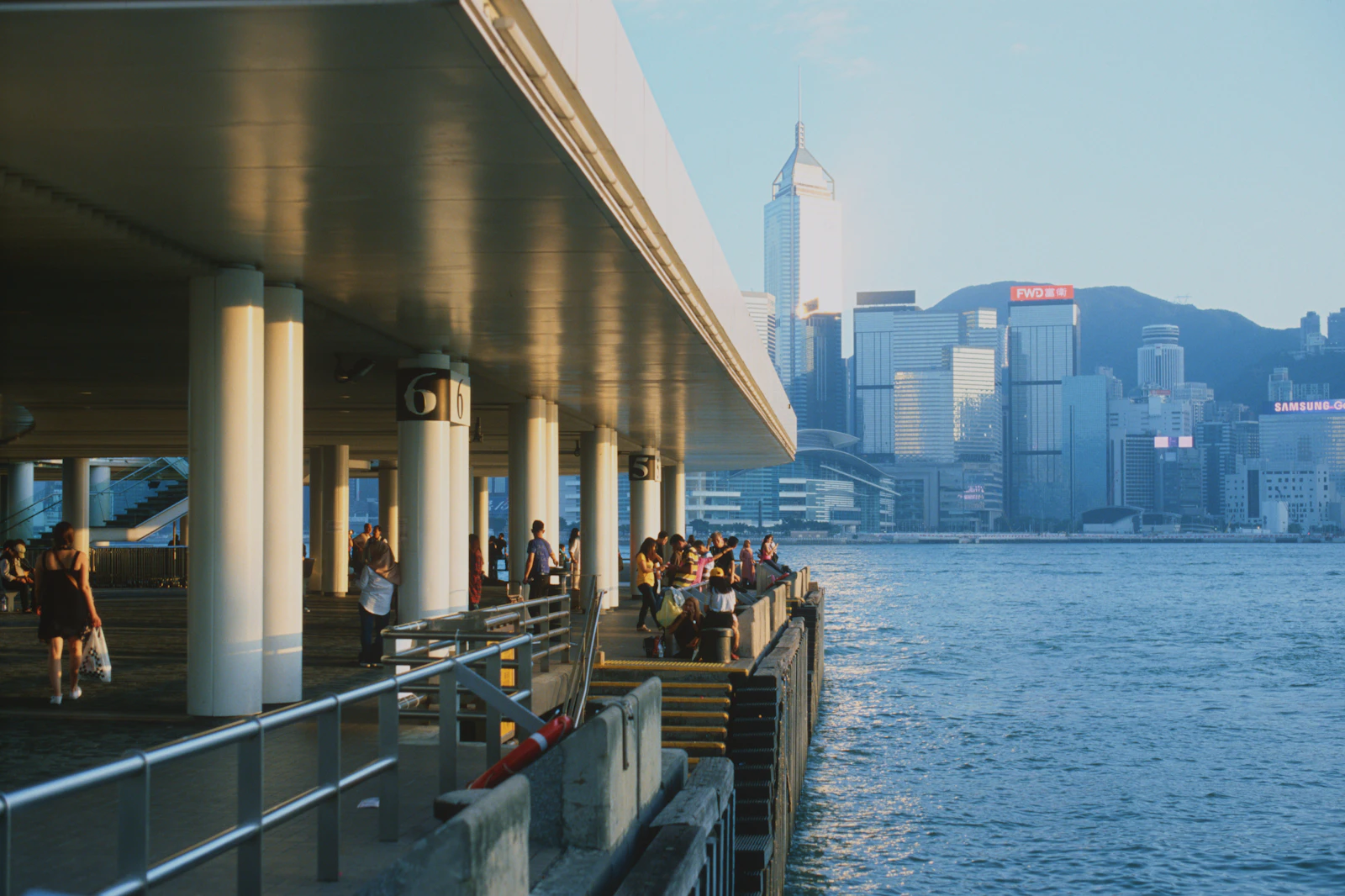 The St. Regis Hong Kong's Rùn Holds Two Michelin Stars Under Chef Hung Chi-Kwong