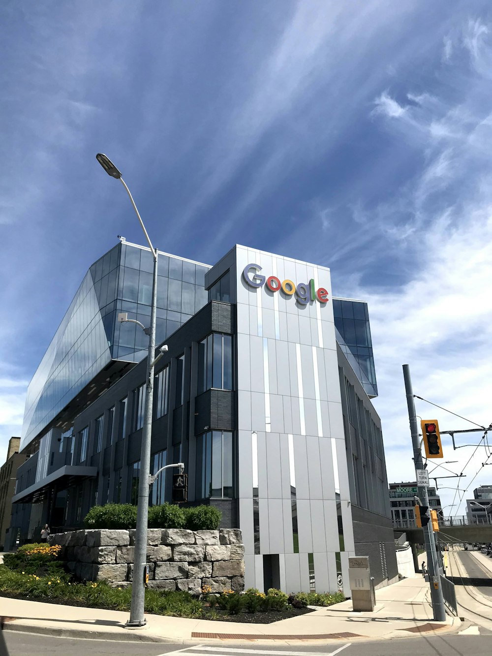 gray and white concrete building