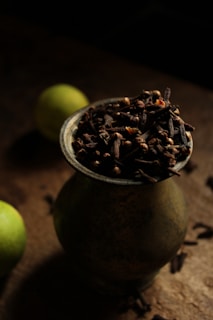 CLOVES