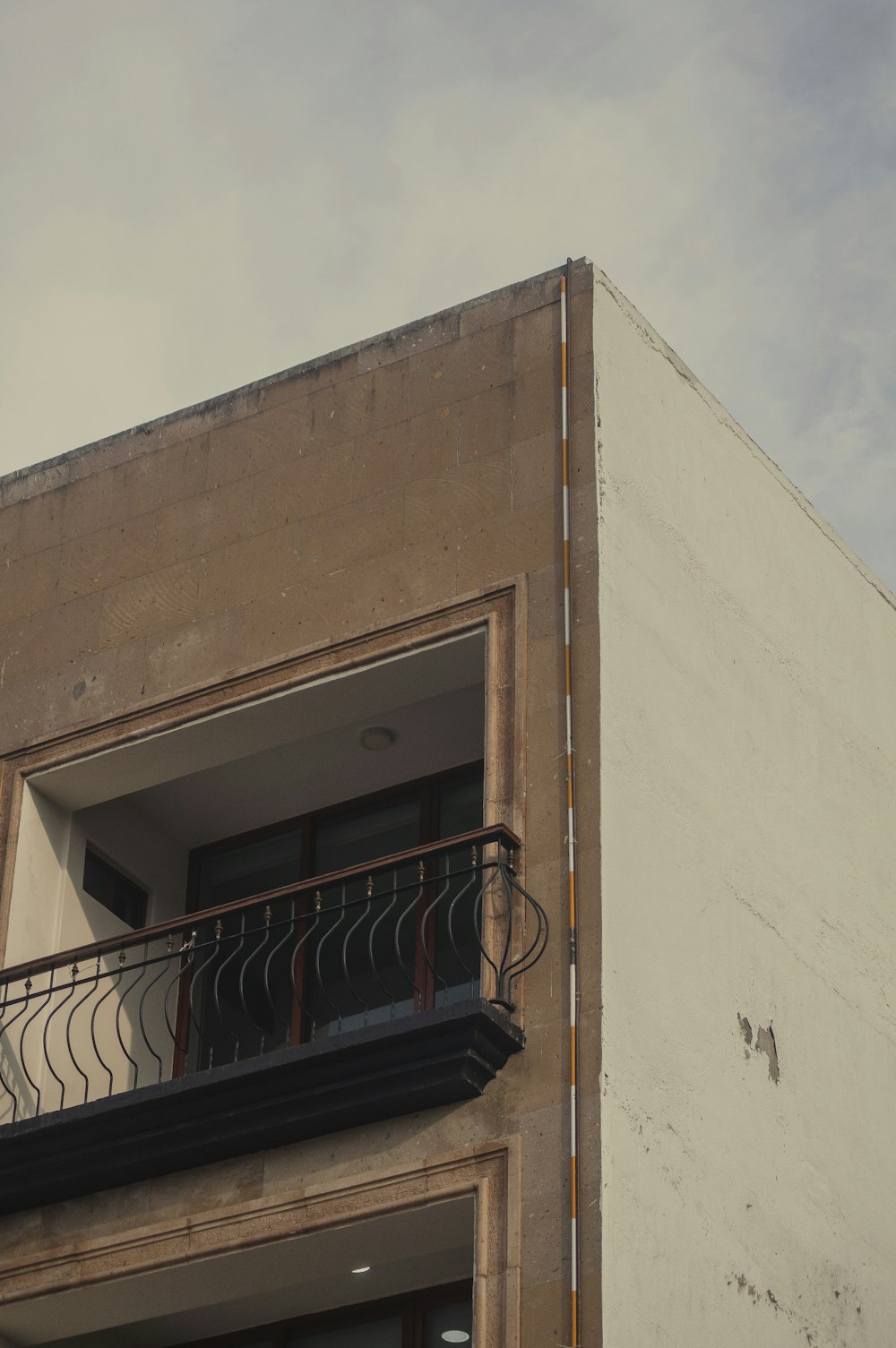 brown concrete building during daytime