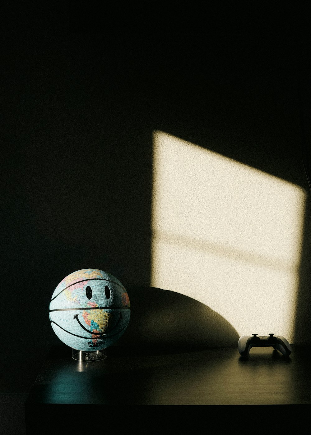 black and white basketball ball