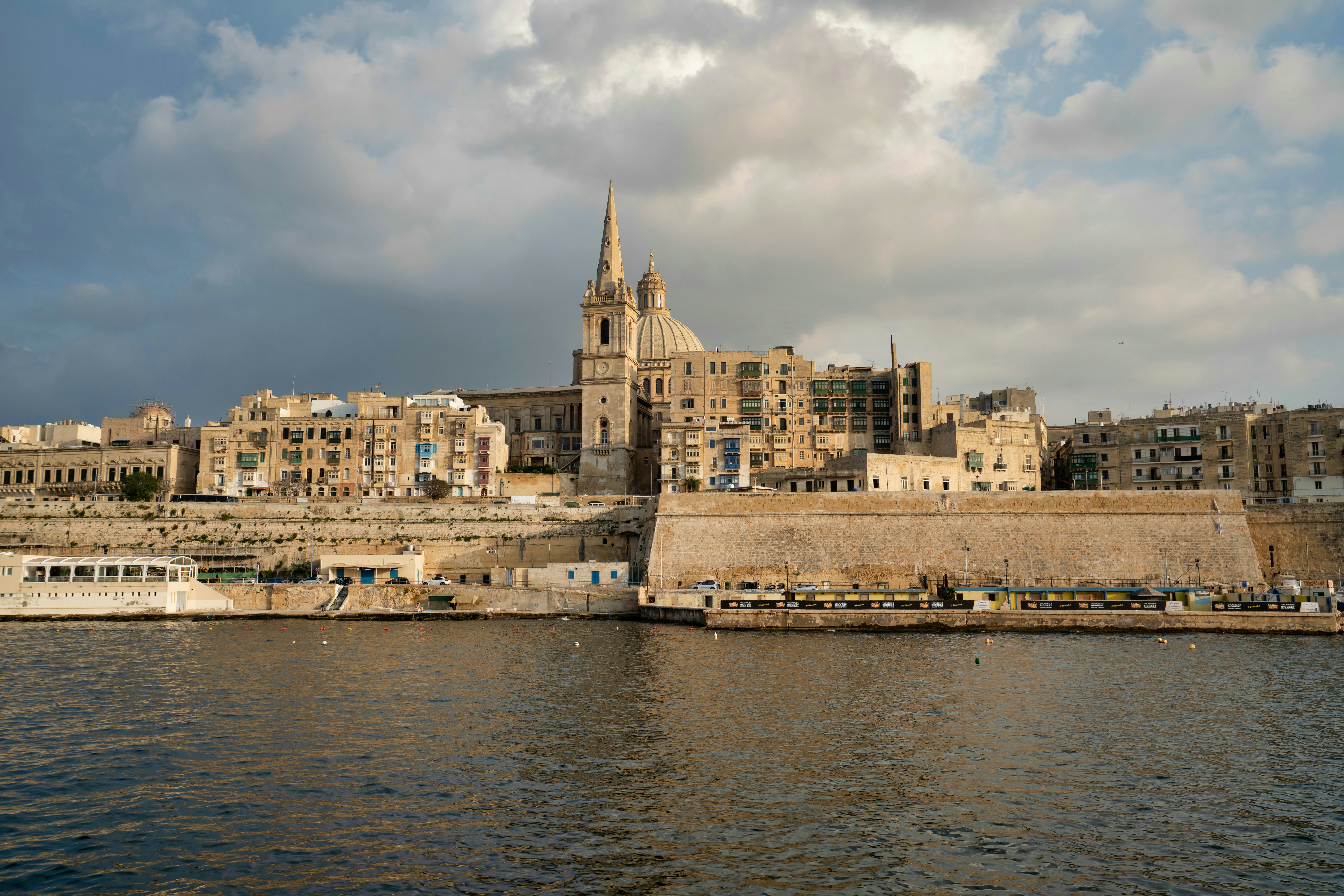 Photo by secrettravelguide