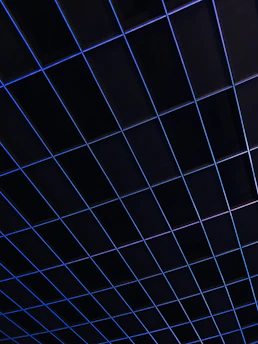 A clean, professional grid layout of software reviews on a dark background with blue highlights.