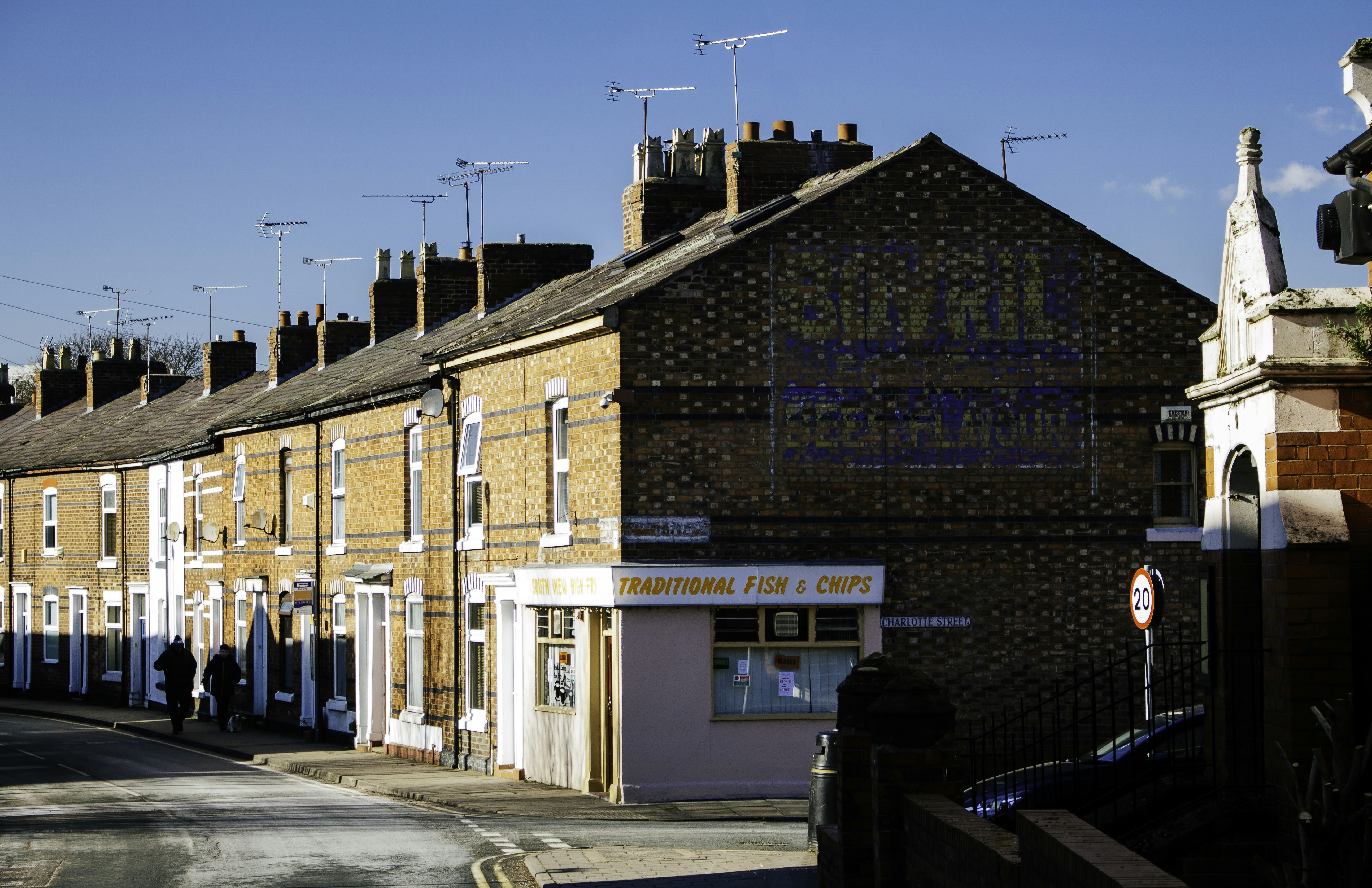 How the GREAT BRITISH INSULATION SCHEME Helps Vulnerable Families in the UK