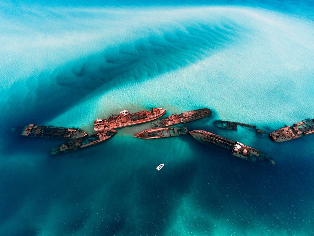 aerial view of boats on sea during daytime