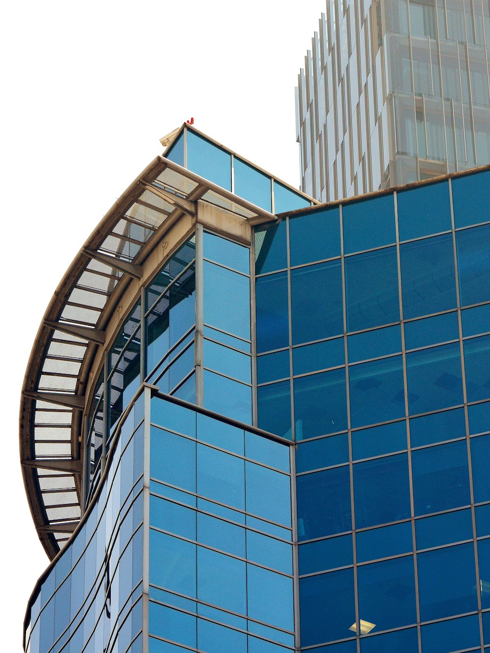 blue and brown concrete building