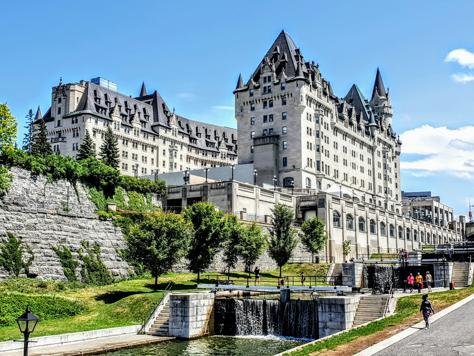 Ottawa’s Neighbourhoods Ranked – From Most Affordable to Most Expensive