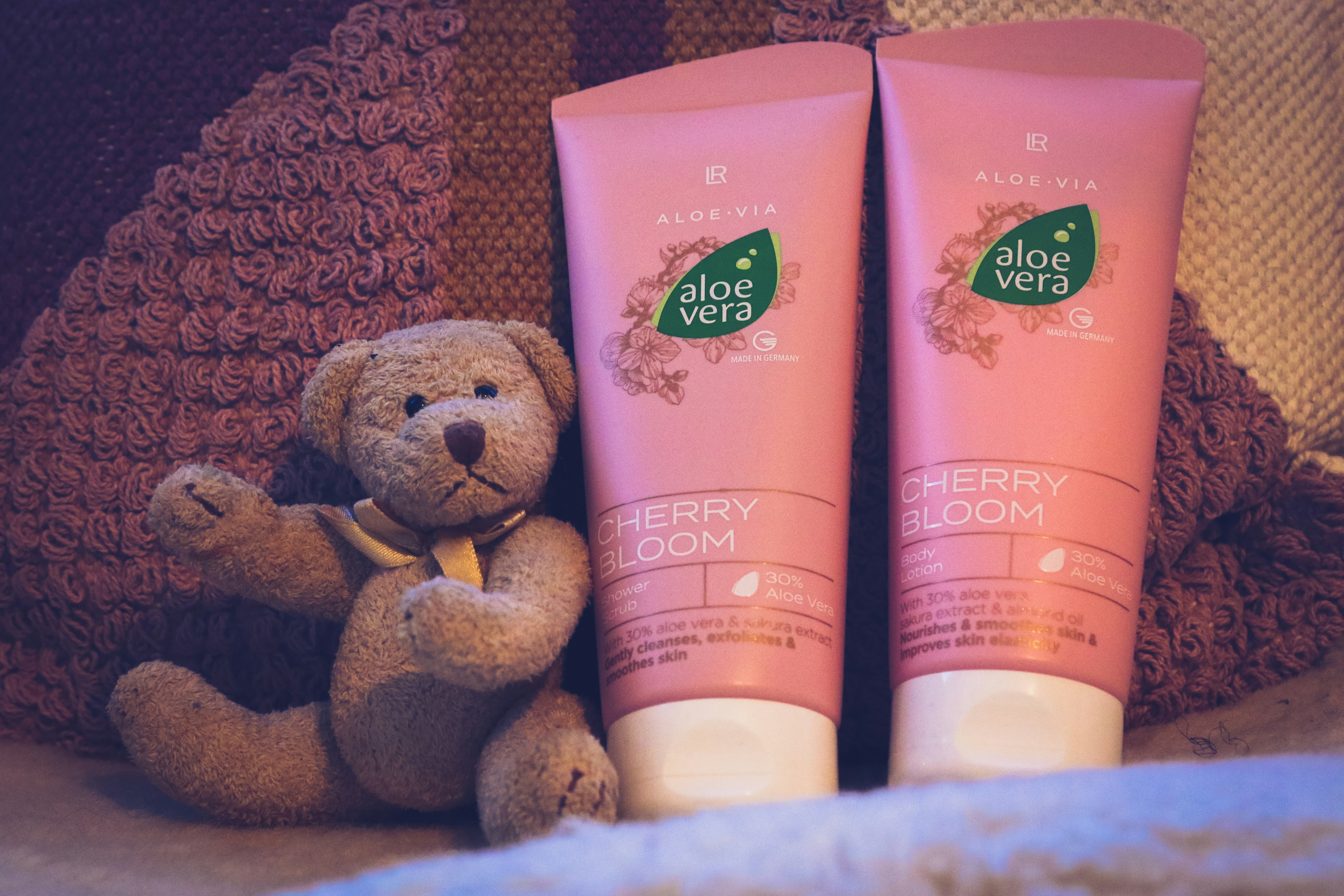 אלוורה לפנים: 5 היתרונות והדרכים לשימוש