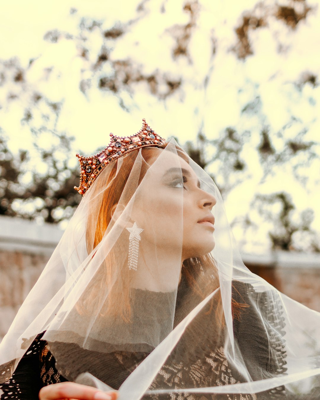 woman in white and red hijab