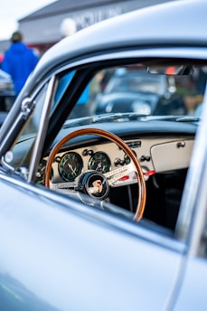 black and silver steering wheel