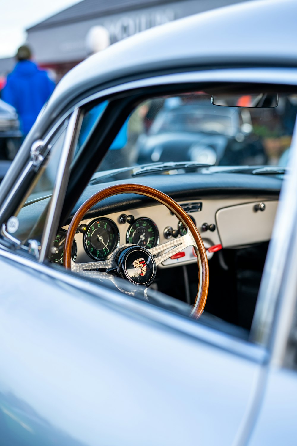 black and silver steering wheel