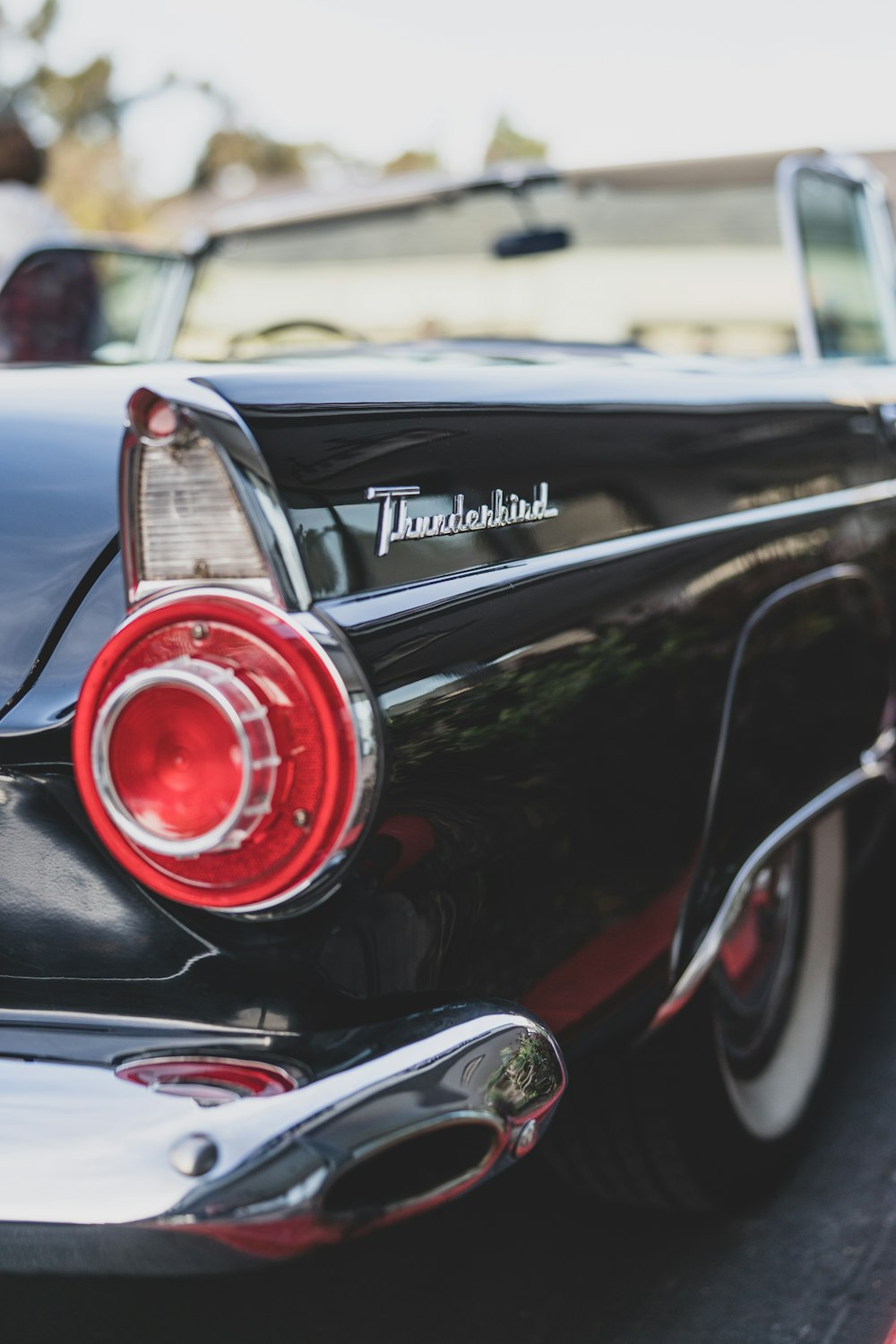 black and red car during daytime