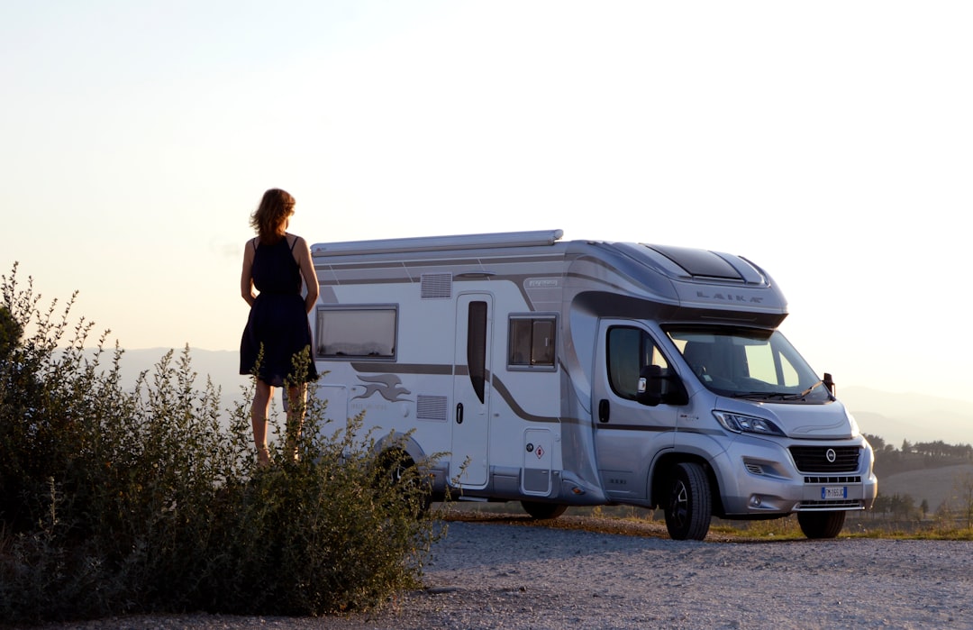 5 raisons de choisir un camping-car pour les vacances en famille