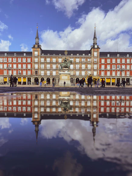 Plaza Mayor Madrid tuk tuk tour