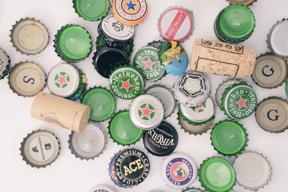 green and white bottle cap