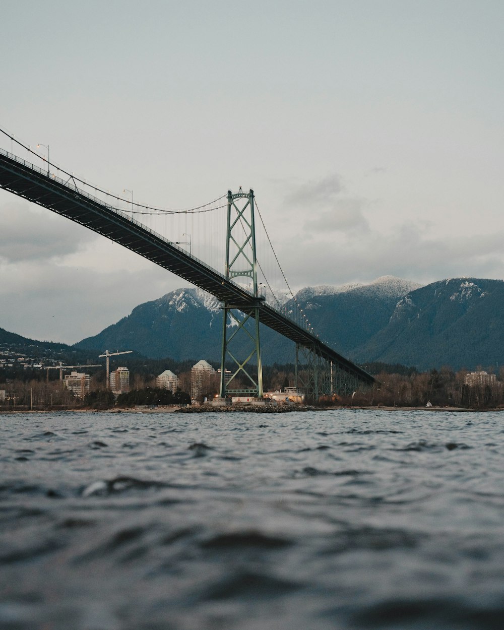 bridge over the river during daytime