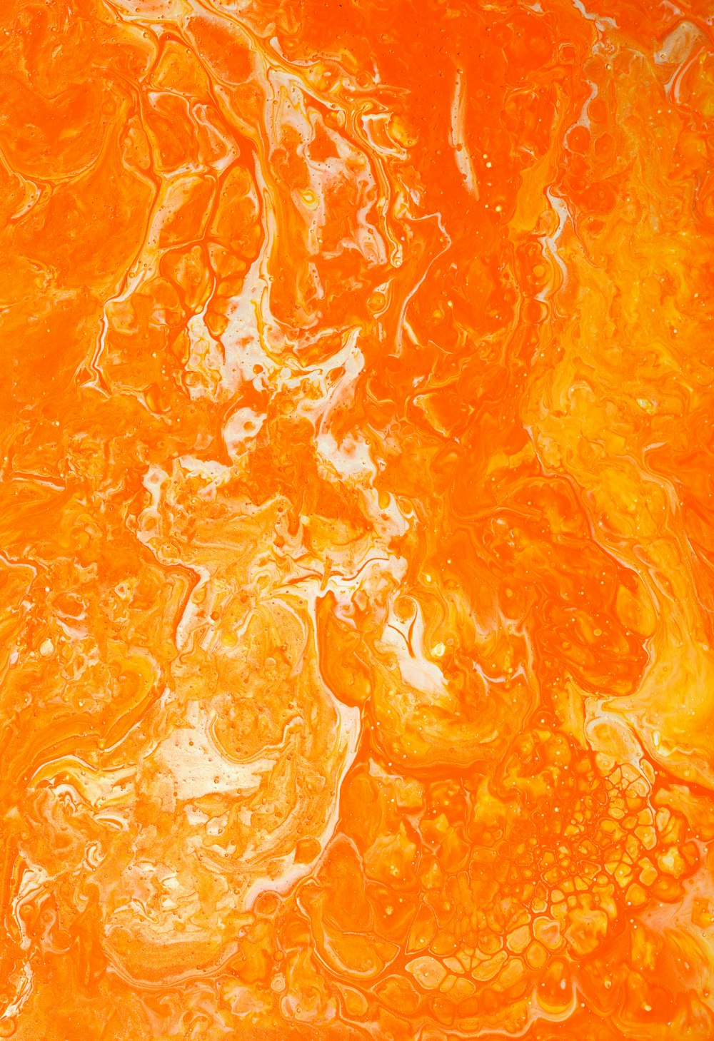 Pintura abstracta naranja y blanca