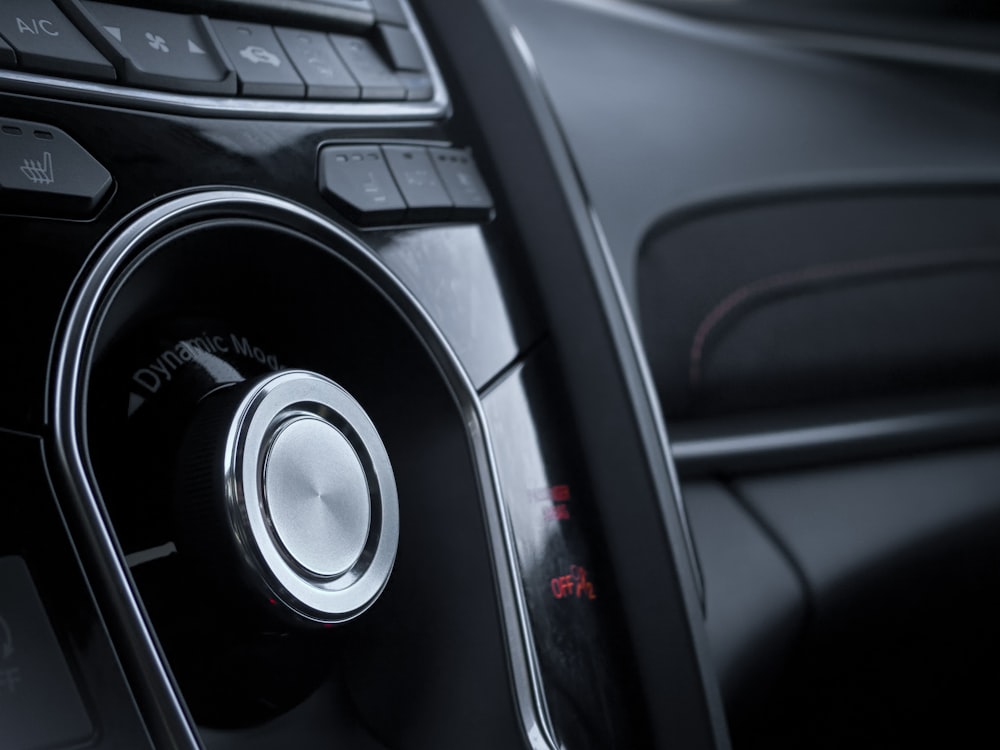 black and silver car stereo