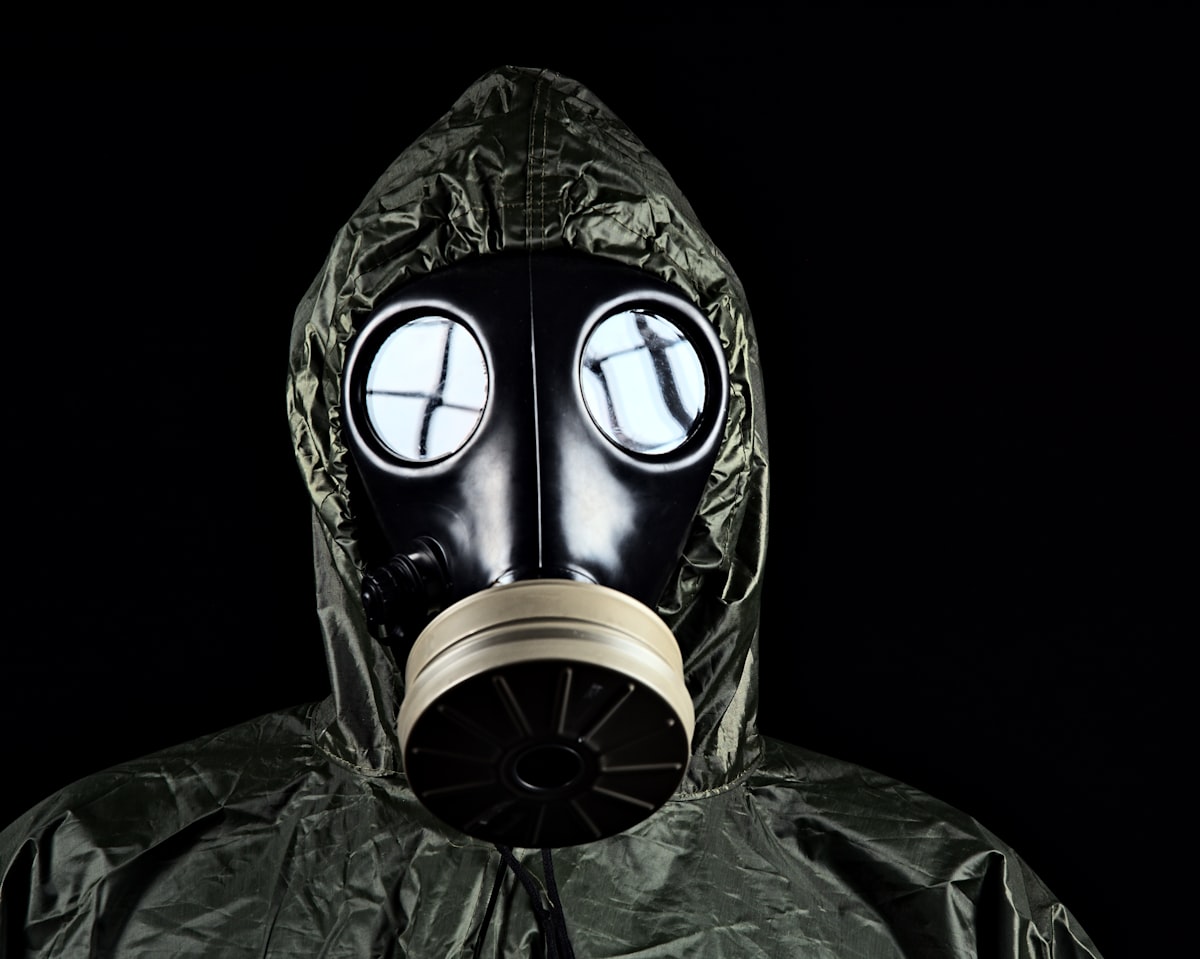 Les armes chimiques et biologiques que la Russie pourrait déployer en Ukraine