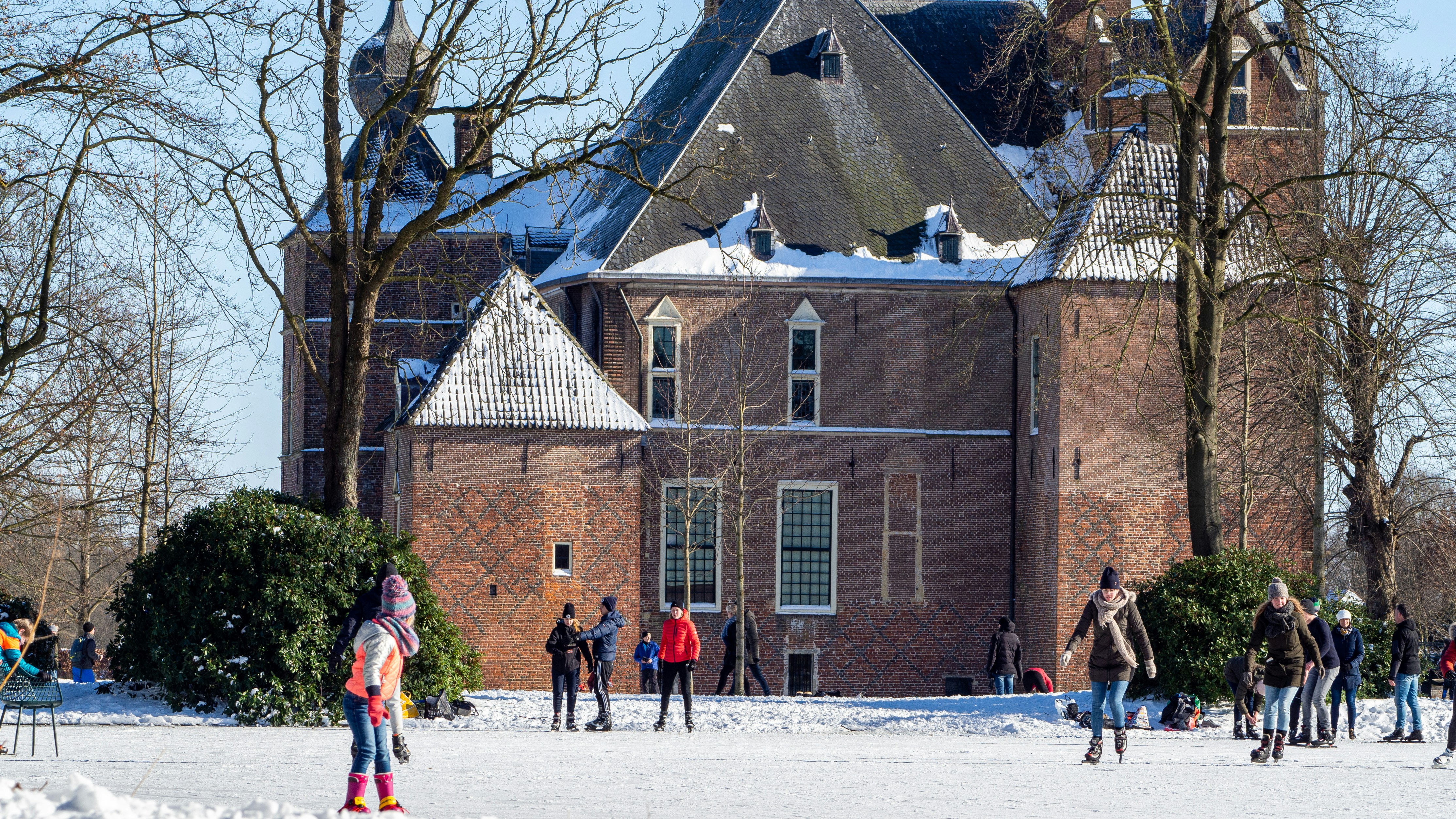 Photo by wimvanteinde