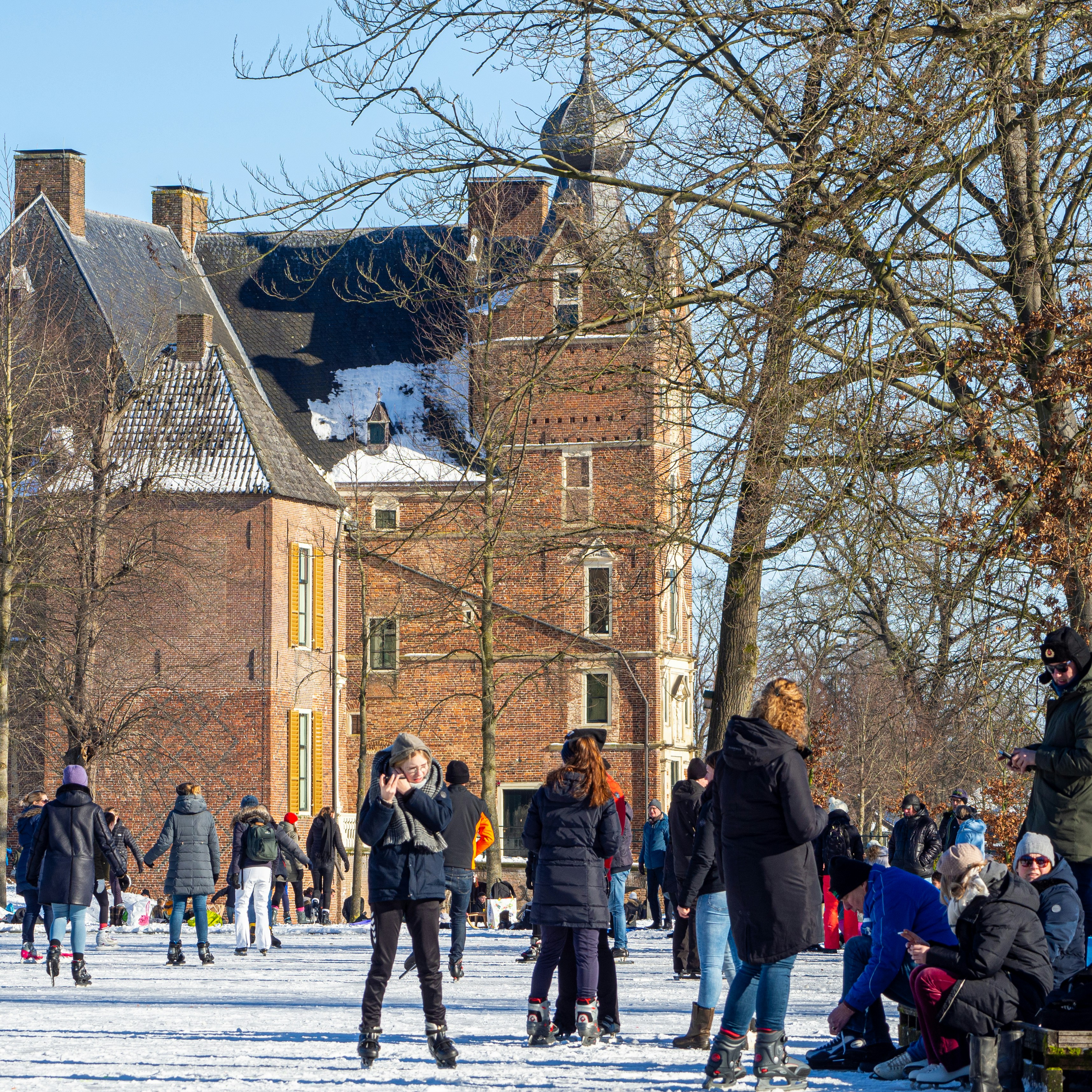 Photo by wimvanteinde