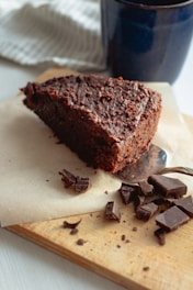 Bolo de chocolate fofinho e molhadinho
