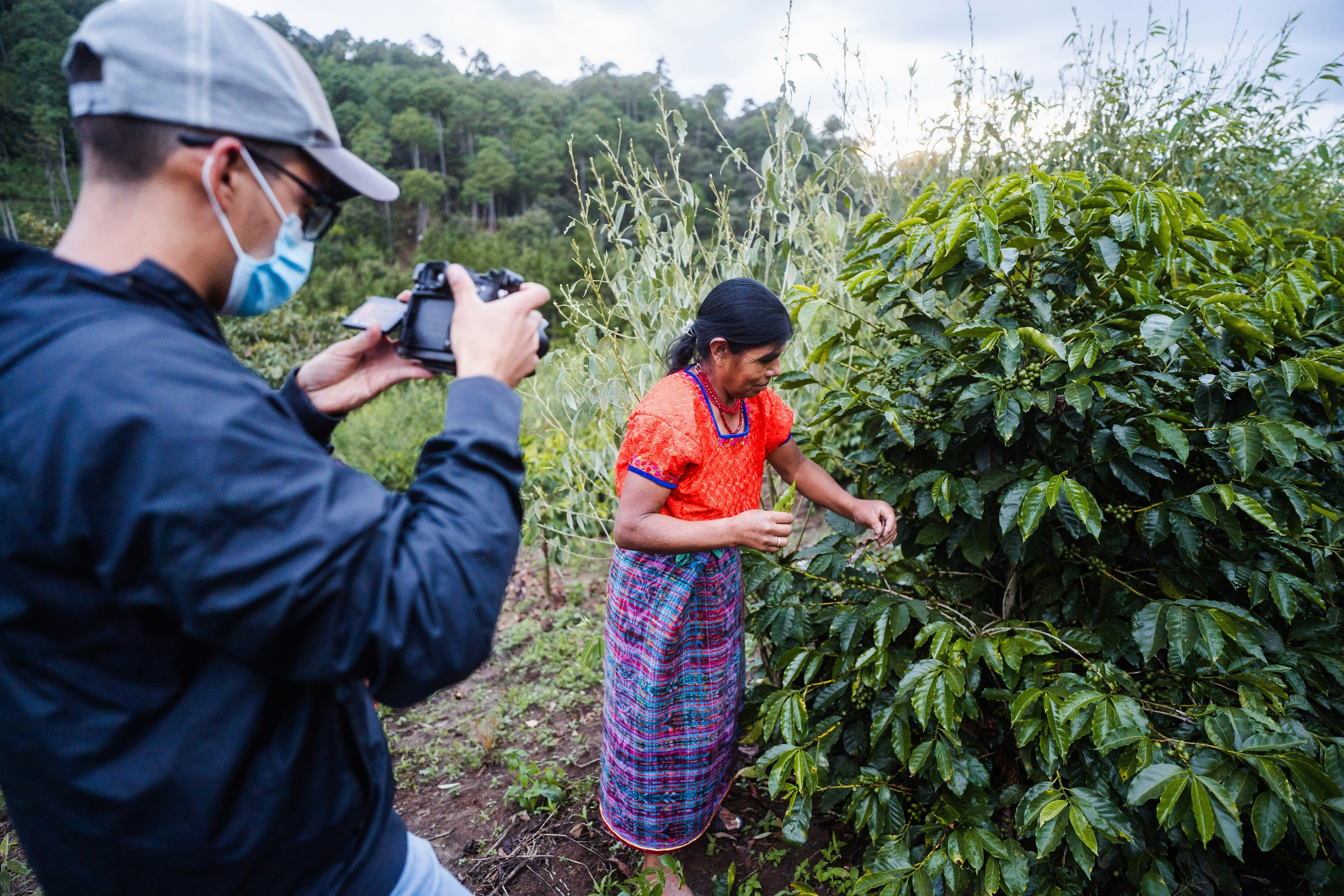 Photo by estebanbenites