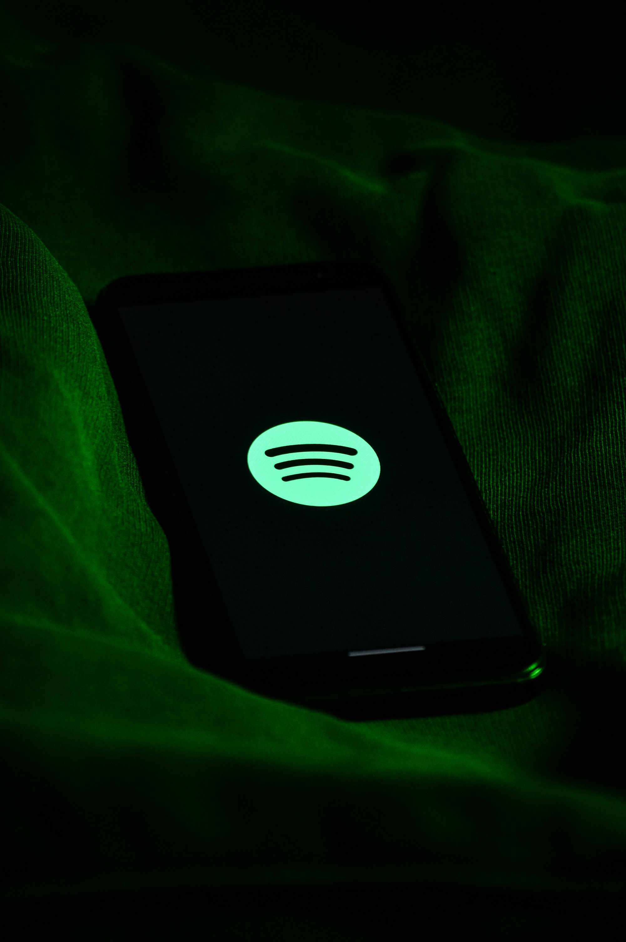 Spotify anuncia demissão de 6% dos funcionários