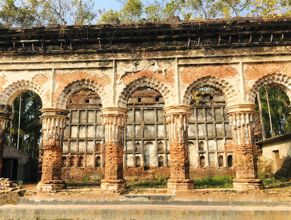 brown concrete building during daytime