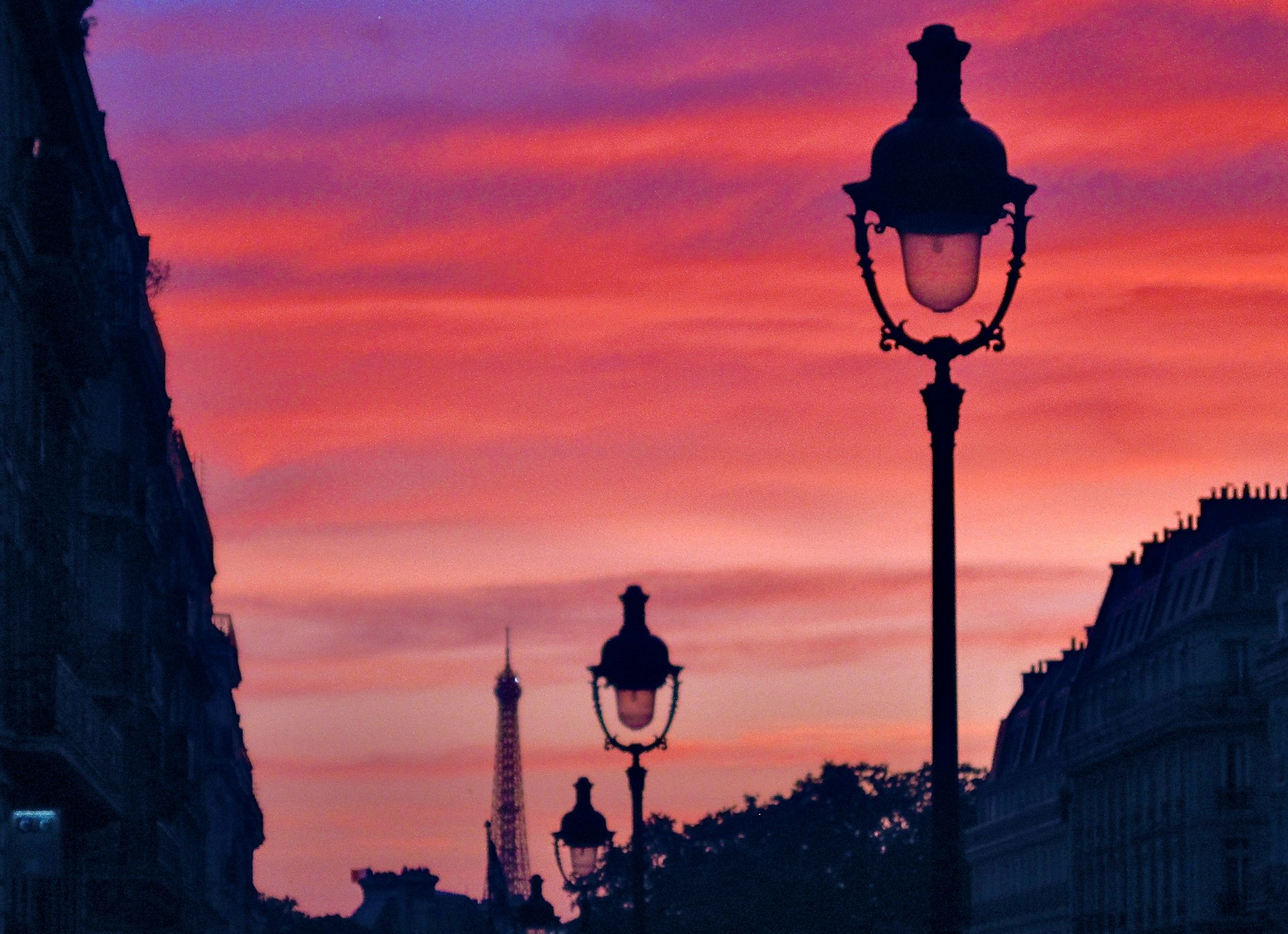 black and brown leather padded tub sofa