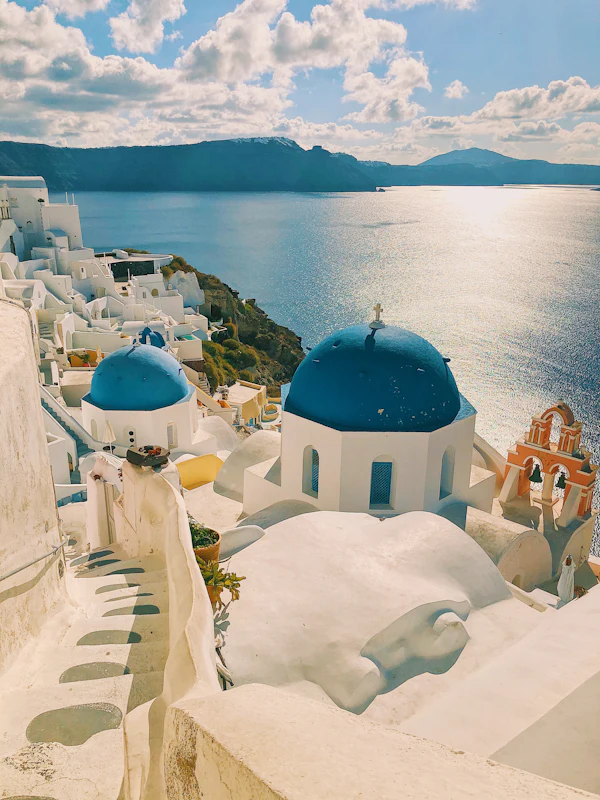 Cúpulas azuis de Santorini