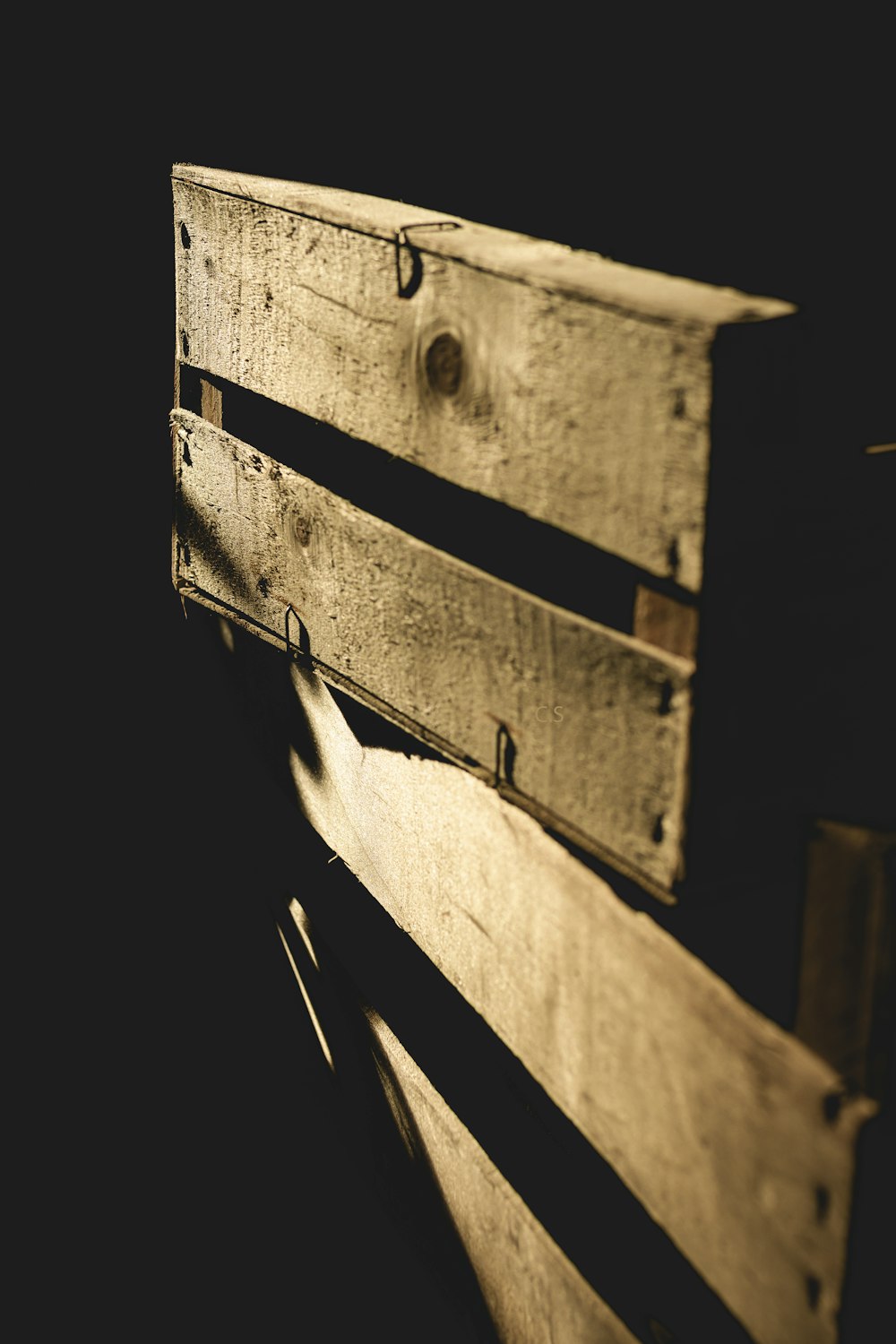 Photo en niveaux de gris d’une planche de bois