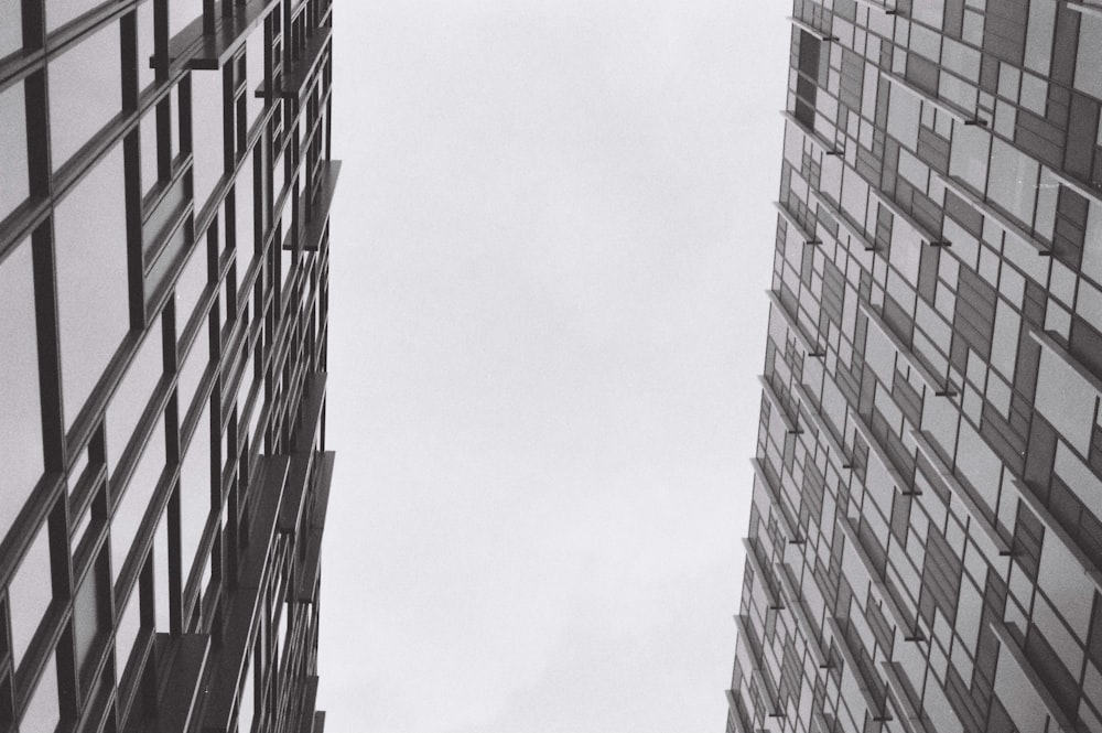 grayscale photo of high rise building