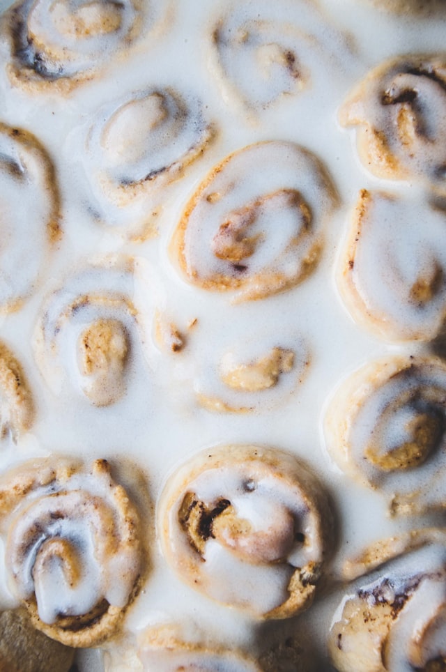 Warm Cinnamon Roll with cream cheese frosting