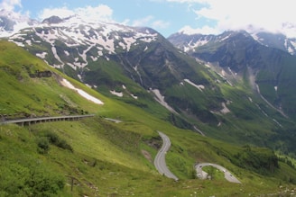 Scenic mountain pass with winding road through the Andes at Portillo Tunuyán.