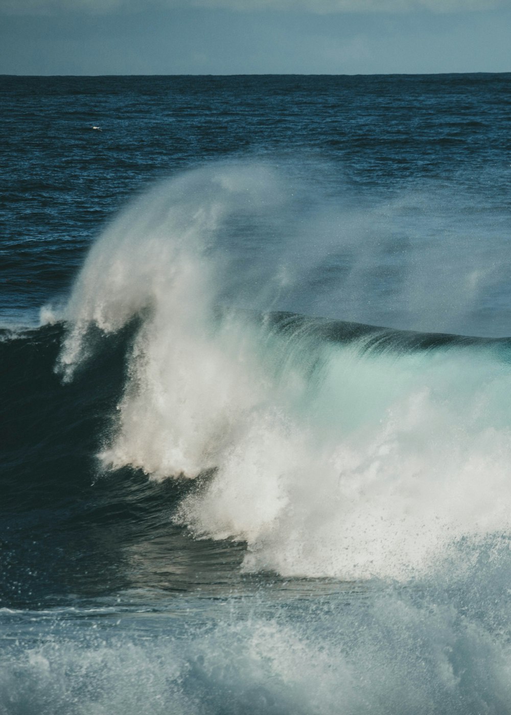 white sea waves during daytime