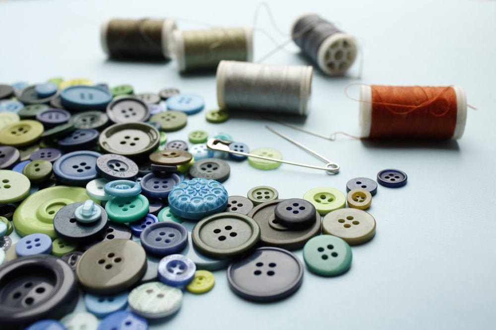 blue and white buttons with blue and red buttons