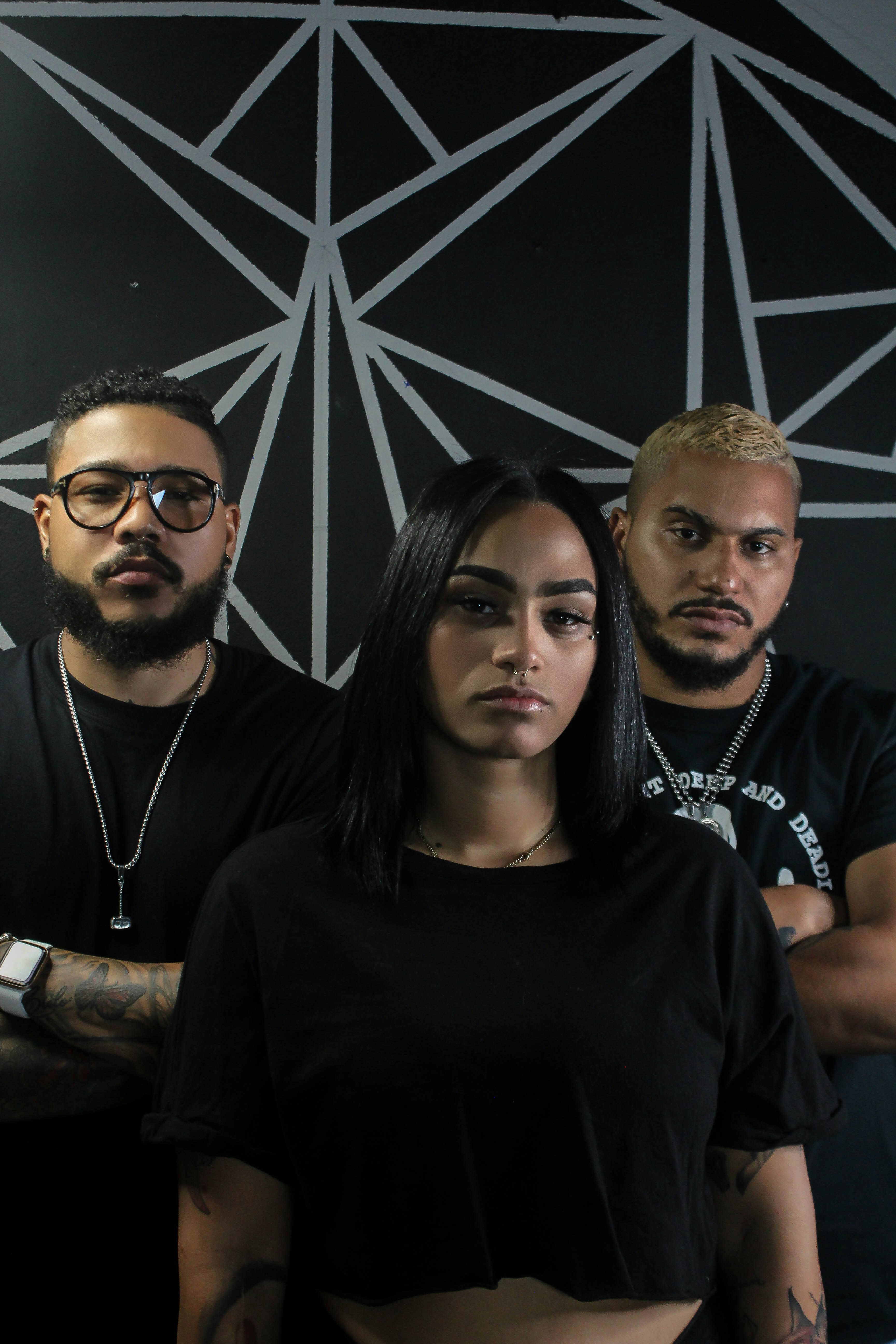 man in black crew neck shirt beside woman in black crew neck shirt