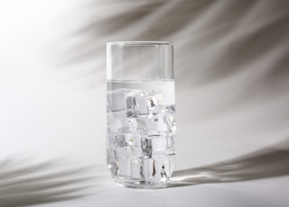 clear drinking glass with water