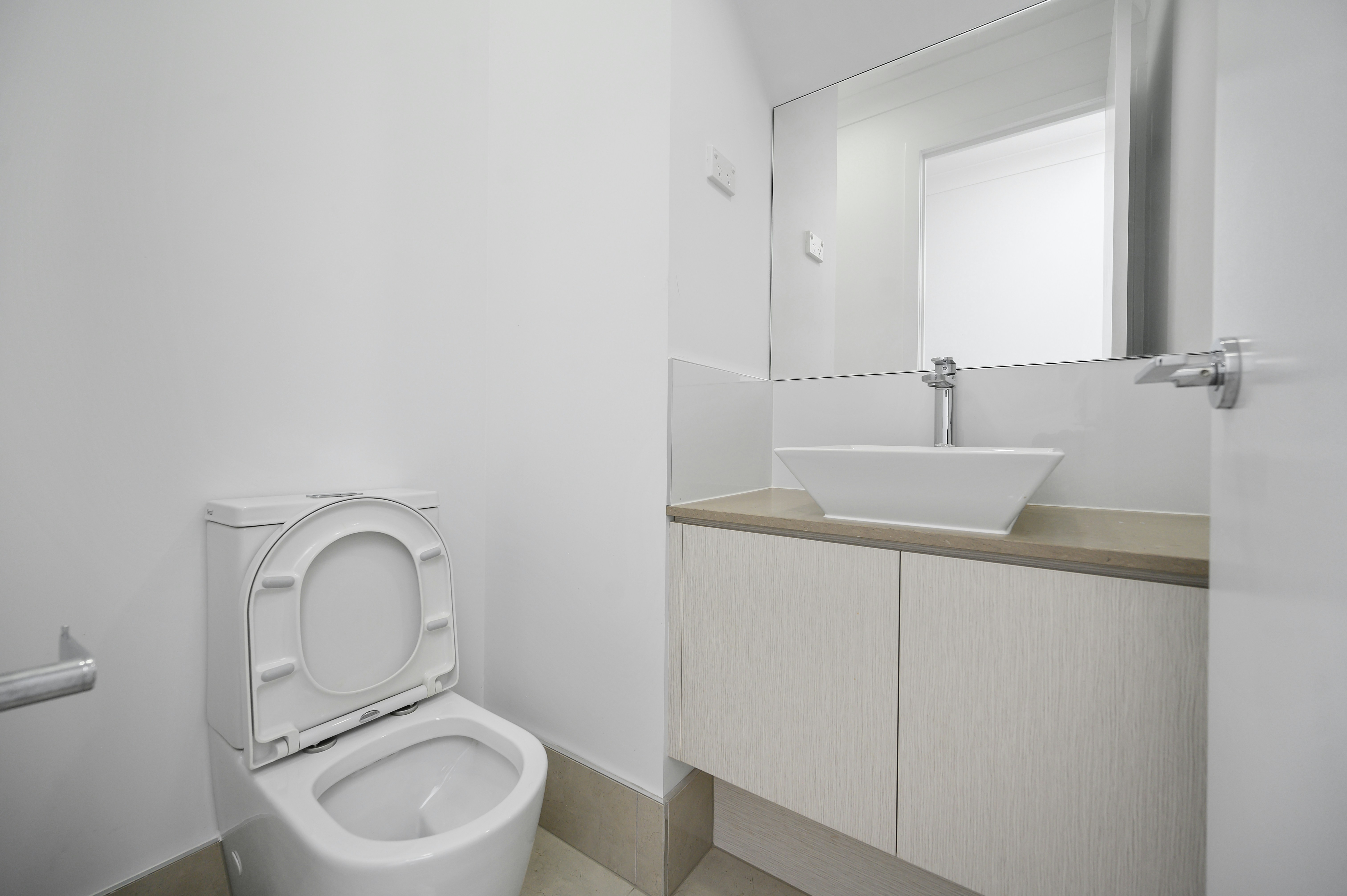 Toilet Brush and Plunger Set