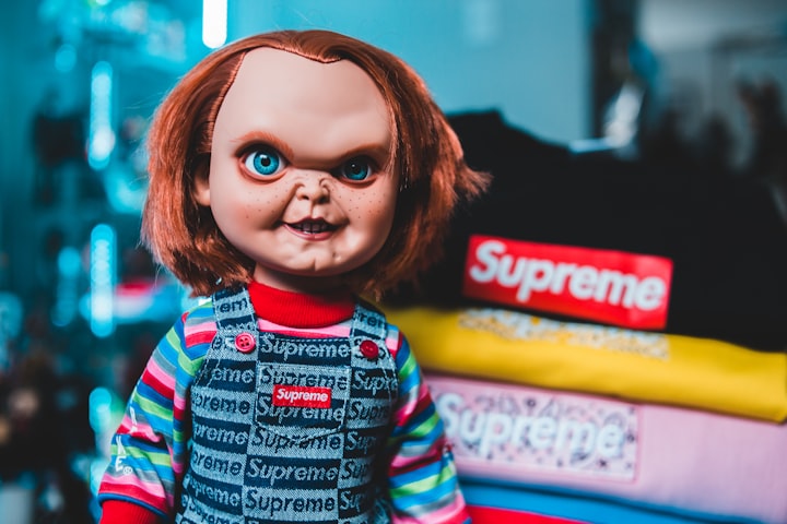  "Robert," the doll who's always watching