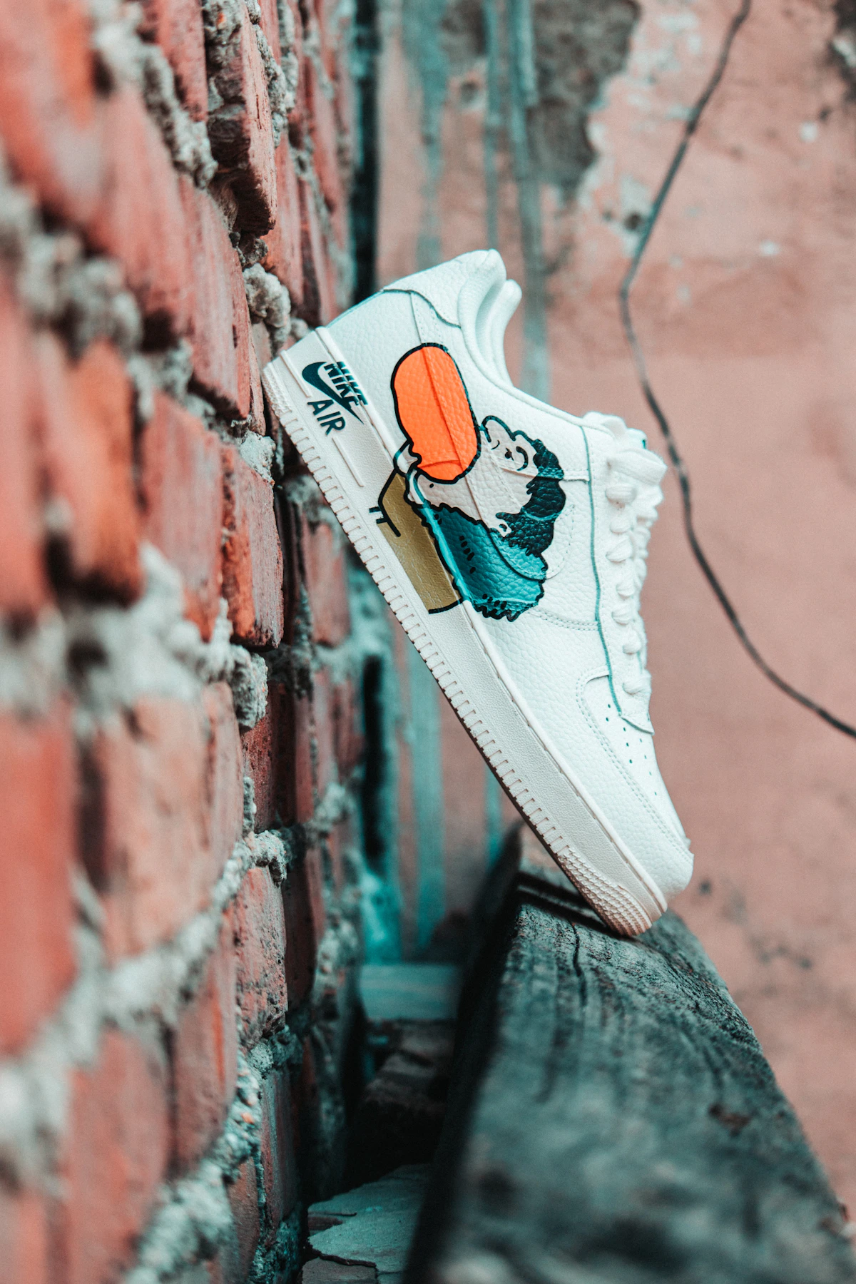 Bemalte Sneaker N°06