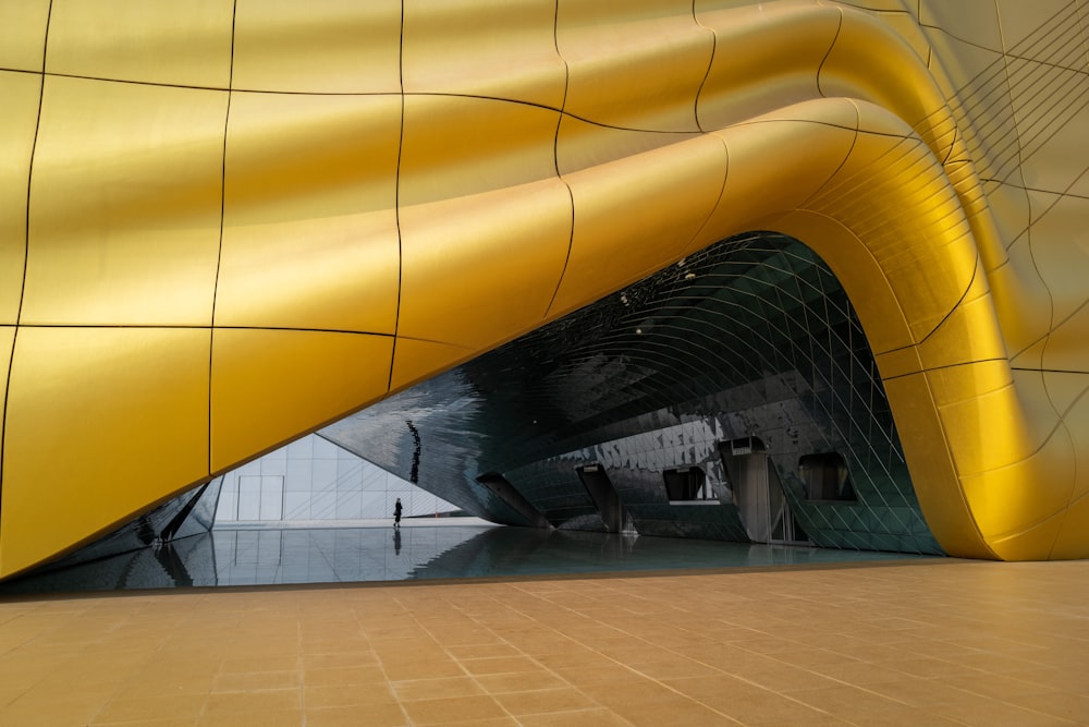 yellow and gray concrete building