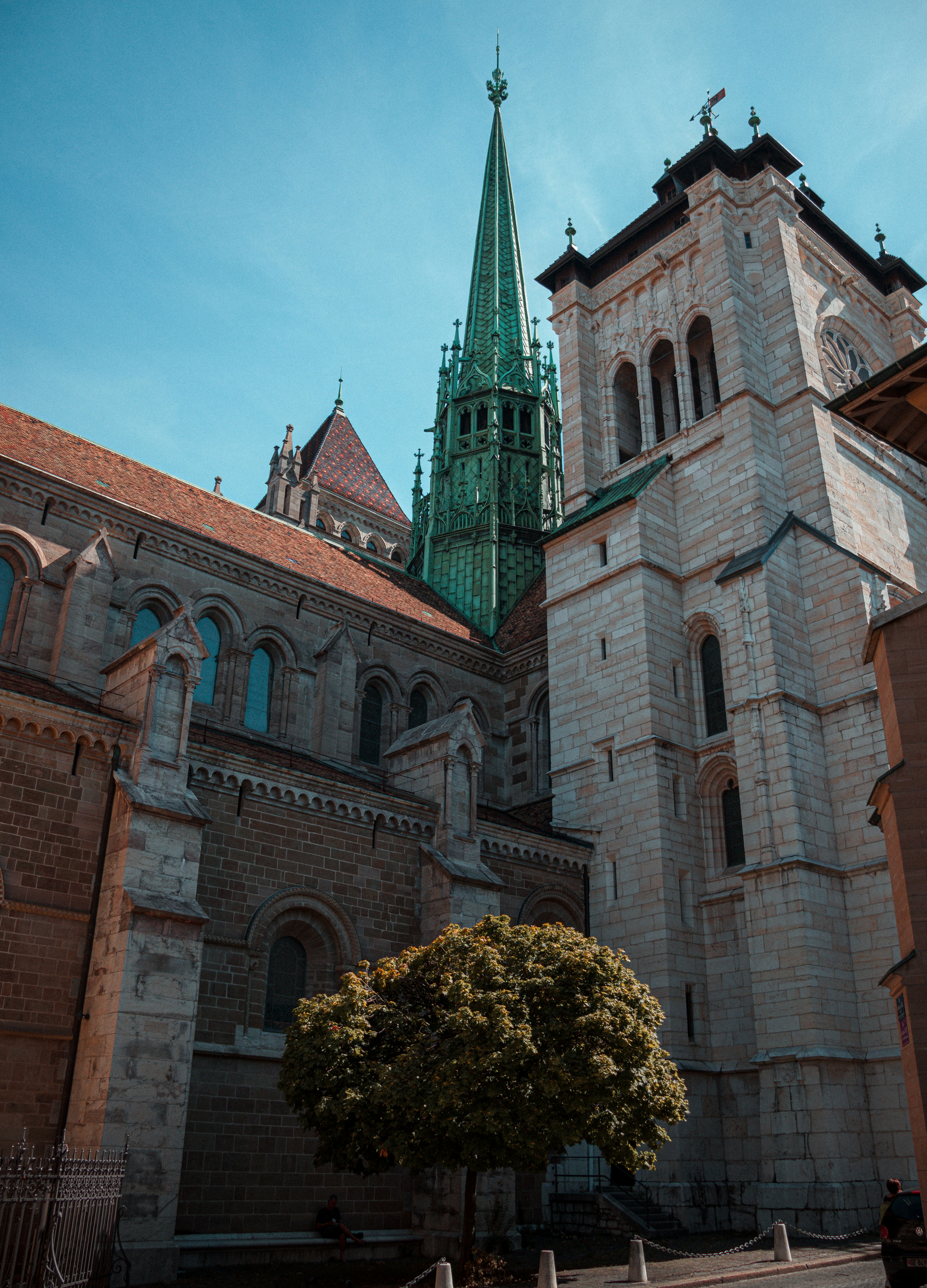 Photo by valentinlacoste