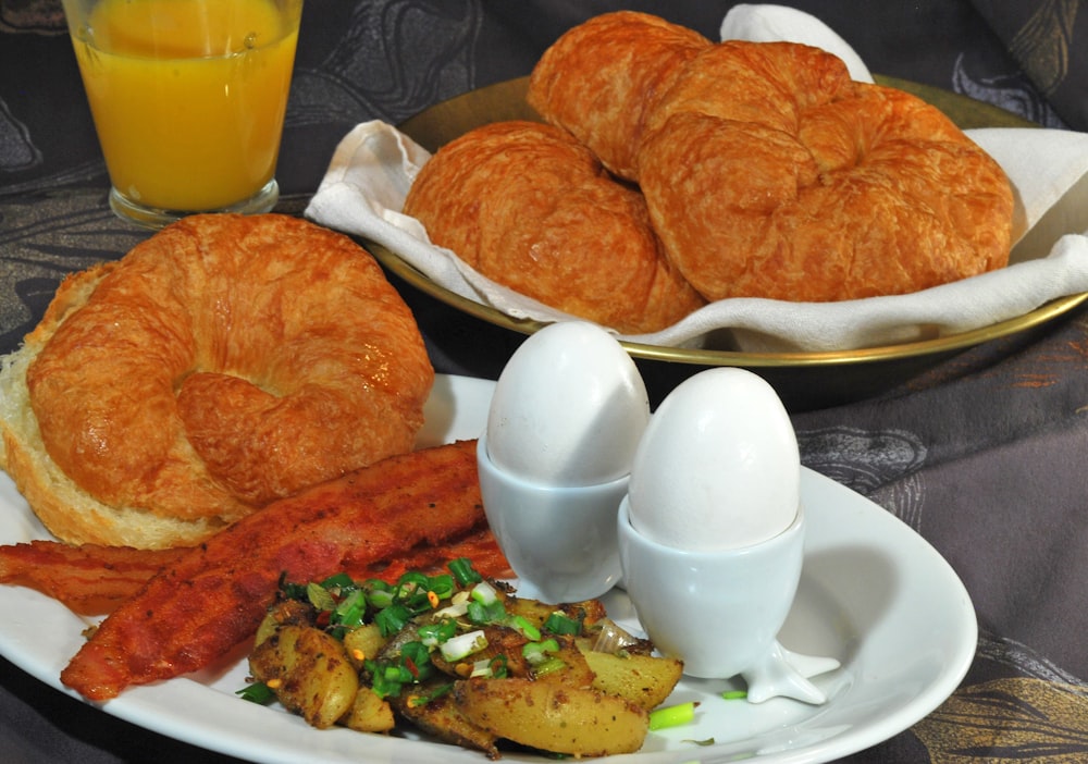 bread with vegetable on white ceramic plate