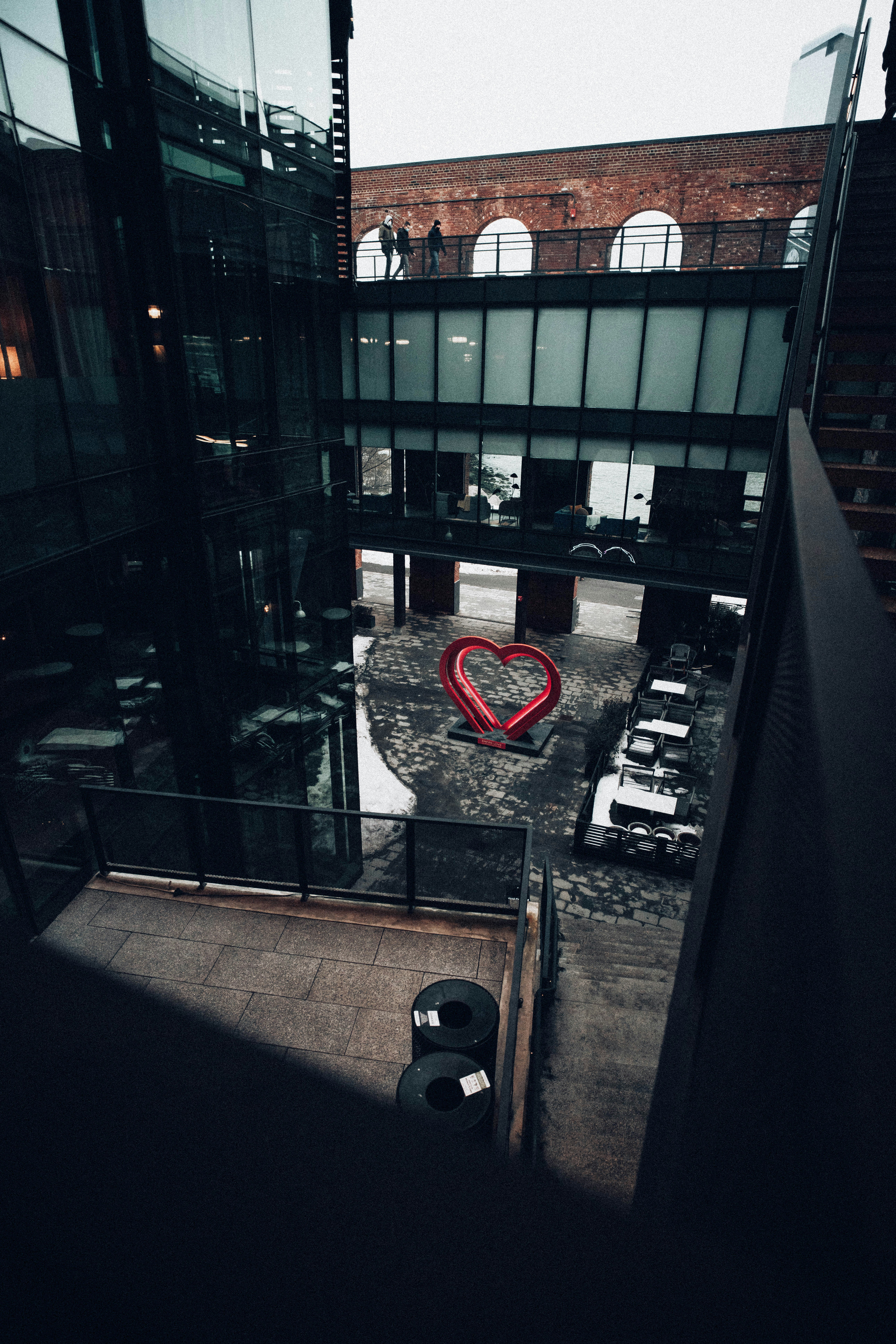 technologie influence love bombing