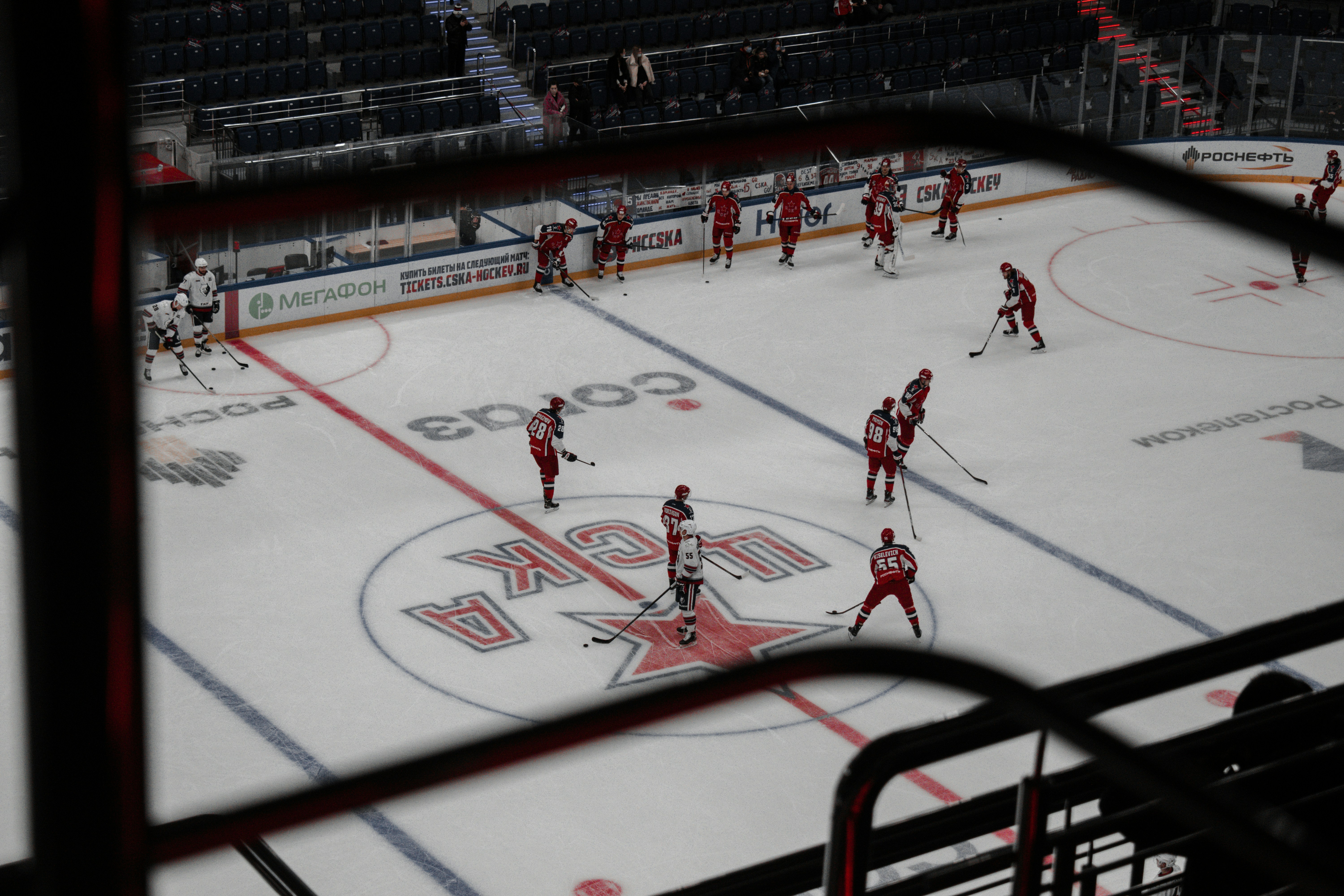 Барыс победил Шанхай Дрэгонс 8:4 в матче КХЛ с 12 шайбами