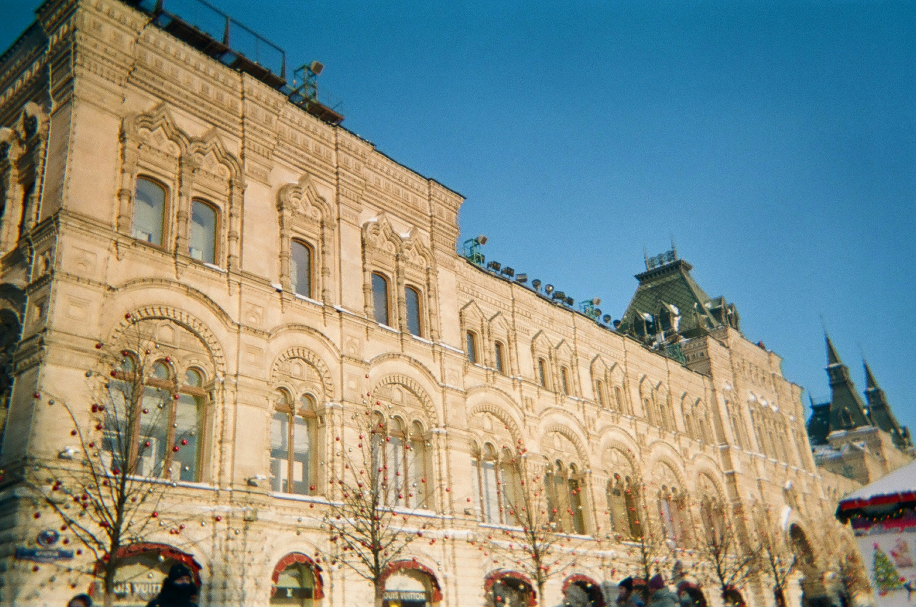 Image by Maria Lysenko via Unsplash