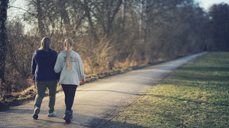 10,000 Steps Per Day: Proven Benefits for Weight Loss, Heart Health & Longevity (2026 Guide)