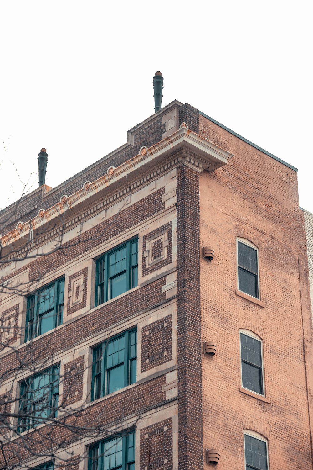 brown concrete building during daytime